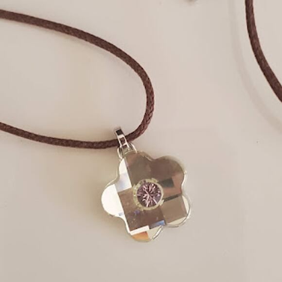 Swarovski Pale‎ Yellow Faceted Flower Necklace on Thin Brown Cord Swan Signed - Picture 1 of 7